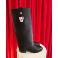 Bota Monty